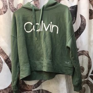 Super comfy and cute cropped sweater